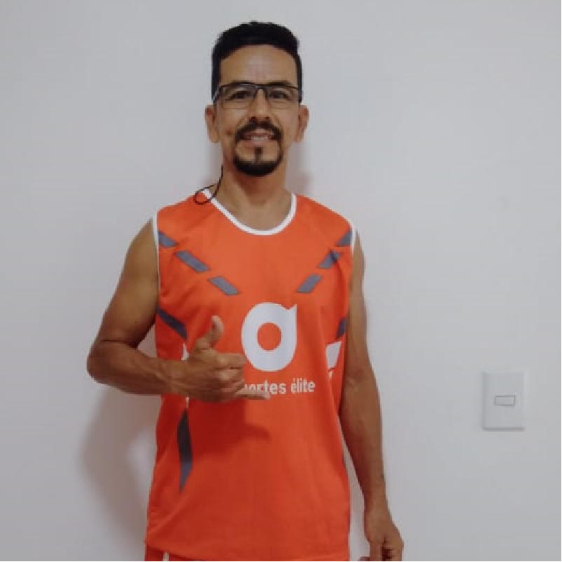 Nelson Ocampo profesor Deportes Elite